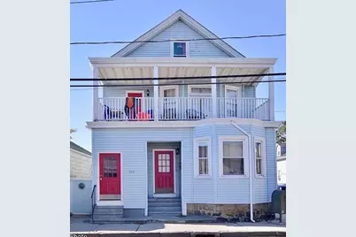 693 Thames Street #1, Newport, RI 02840 - Photo 1