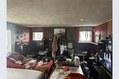 496 Beverage Hill Avenue, Pawtucket, RI 02861 - Photo 15