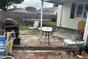 496 Beverage Hill Ave, Pawtucket, RI 02861 - Photo 21