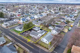 496 Beverage Hill Ave, Pawtucket, RI 02861 - Photo 13