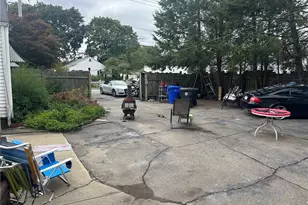 496 Beverage Hill Ave, Pawtucket, RI 02861 - Photo 23