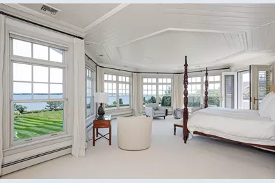 135 Cliff Drive, Narragansett, RI 02882 - Photo 33