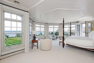 135 Cliff Dr, Narragansett, RI 02882 - Photo 33