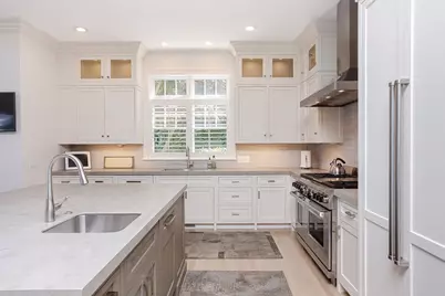 135 Cliff Drive, Narragansett, RI 02882 - Photo 23