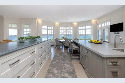 135 Cliff Drive, Narragansett, RI 02882 - Photo 21