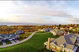 68 Rebels Way, Portsmouth, RI 02871 - Photo 3