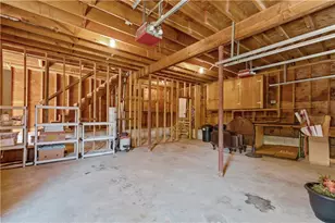 66 Power St, Portsmouth, RI 02871 - Photo 33