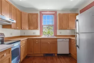 66 Power St, Portsmouth, RI 02871 - Photo 15
