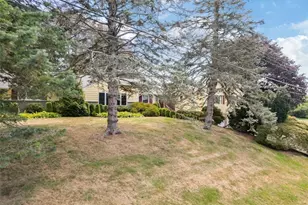 26 Westwood Dr, Portsmouth, RI 02871 - Photo 7