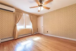 88 Beaufort St, Providence, RI 02908 - Photo 17