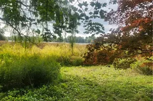 63 Pond View Dr, Warwick, RI 02886 - Photo 3