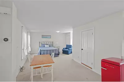 26 Franklin Street, Newport, RI 02840 - Photo 17