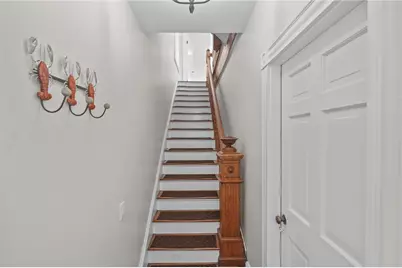 26 Franklin Street, Newport, RI 02840 - Photo 15
