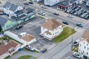 674 N Broadway, East Providence, RI 02914 - Photo 11