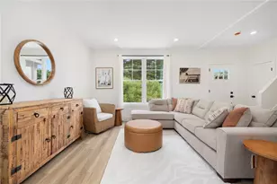 50 S County Trail, North Kingstown, RI 02852 - Photo 11