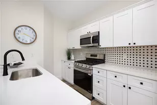 50 S County Trail, North Kingstown, RI 02852 - Photo 7