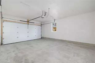 40 Overlook Ln, Glocester, RI 02814 - Photo 29