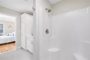 40 Overlook Ln, Glocester, RI 02814 - Photo 19