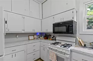 21 Federal St, Warren, RI 02885 - Photo 13