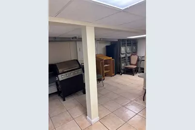 516 Chalkstone Avenue #Lower Level, Providence, RI 02908 - Photo 9