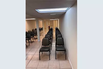 516 Chalkstone Avenue #Lower Level, Providence, RI 02908 - Photo 7