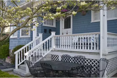 34 Bull Street, Newport, RI 02840 - Photo 1