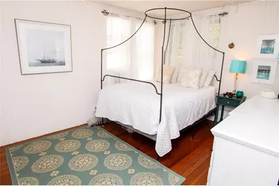 34 Bull Street, Newport, RI 02840 - Photo 13