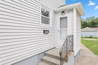 1250 Cranston Street, Cranston, RI 02905 - Photo 31