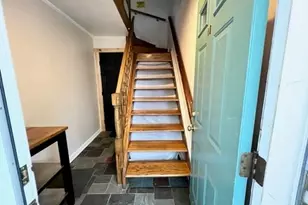 10 Hammond St, Newport, RI 02840 - Photo 3