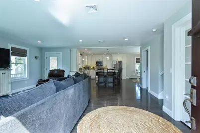 46 Bayberry Road, Narragansett, RI 02882 - Photo 5