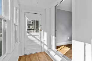 382 Spring St, Newport, RI 02840 - Photo 9