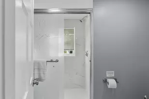 382 Spring St, Newport, RI 02840 - Photo 15