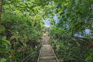 351 County Rd, Barrington, RI 02806 - Photo 15