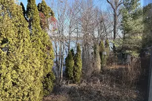 351 County Rd, Barrington, RI 02806 - Photo 23