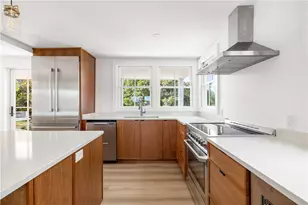 804 Mohegan Trail, Block Island, RI 02807 - Photo 9