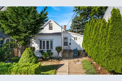 41 White Avenue, East Providence, RI 02915 - Photo 21