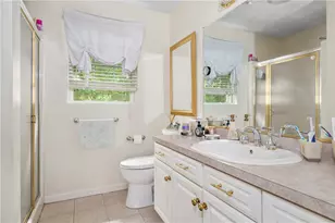 51 Gilcrest Dr, West Warwick, RI 02893 - Photo 11