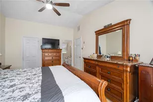 51 Gilcrest Dr, West Warwick, RI 02893 - Photo 13