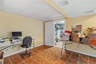 51 Gilcrest Dr, West Warwick, RI 02893 - Photo 31