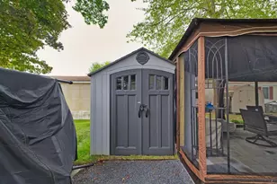 533 Forest Prk, Middletown, RI 02842 - Photo 23