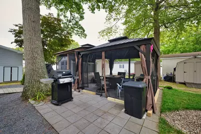 533 Forest Park, Middletown, RI 02842 - Photo 19