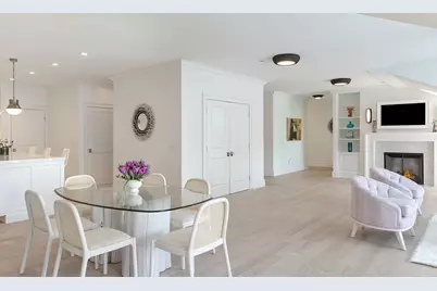 78 Rhode Island Avenue #8, Newport, RI 02840 - Photo 7