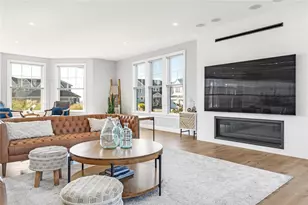 1046 Ocean Rd, Narragansett, RI 02882 - Photo 15