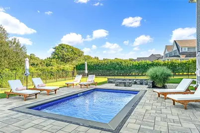 1046 Ocean Road, Narragansett, RI 02882 - Photo 9