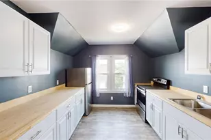 31 Carter St, Providence, RI 02907 - Photo 23