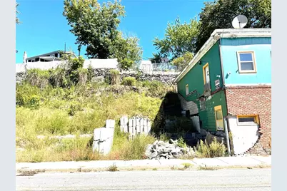 115 Railroad Street, Woonsocket, RI 02895 - Photo 3