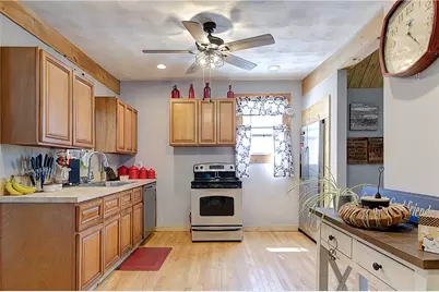 52 Uncas Street, Warwick, RI 02889 - Photo 11