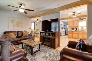 52 Uncas St, Warwick, RI 02889 - Photo 5