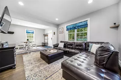 52 Benefit Street, Warwick, RI 02886 - Photo 5