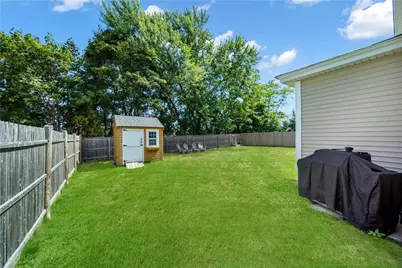 52 Benefit Street, Warwick, RI 02886 - Photo 23